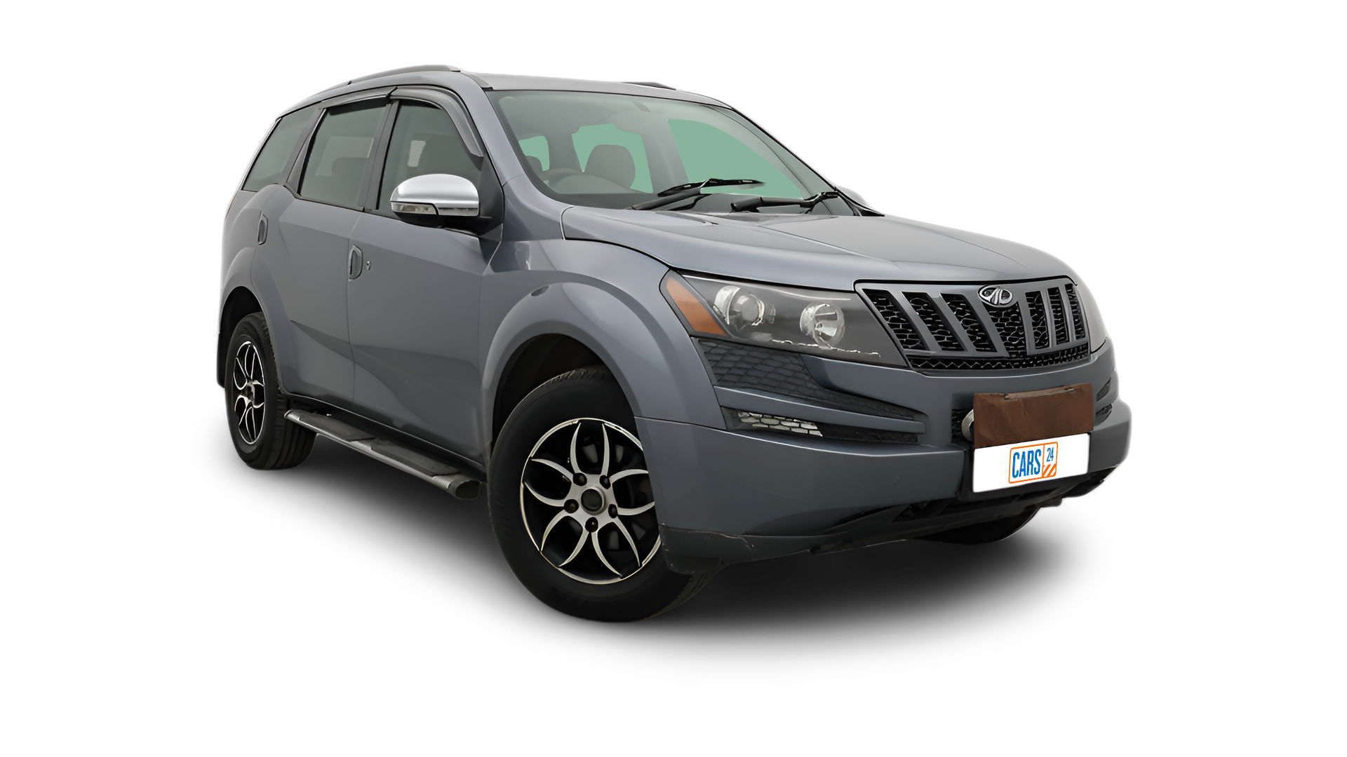 Mahindra XUV500-img